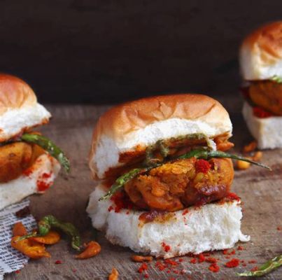  Vada Pav: Bir Hint Sokak Klasikinin Yoğun Baharatlı ve Kızarmış Lezzetine Yolculuk!